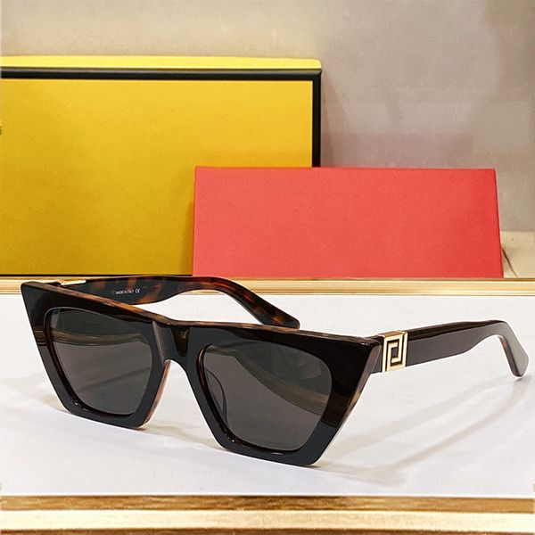 fashionable cat eye sunglasses 2022 men designer luxury brand little monster pattern women glasses 0445 black acetate brown lenses rivet occ, White;black
fashionable cat eye sunglasses 2022 men designer luxury brand little monster pattern women glasses 0445 black acetate brown lenses rivet occ, White;black