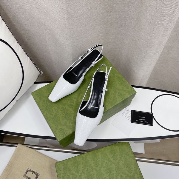 2022 new designer leather middle heel sandals women's high-grade atmospheric and versatile spring summer autumn euro35-42 us 4-11, Black
2022 new designer leather middle heel sandals women's high-grade atmospheric and versatile spring summer autumn euro35-42 us 4-11, Black