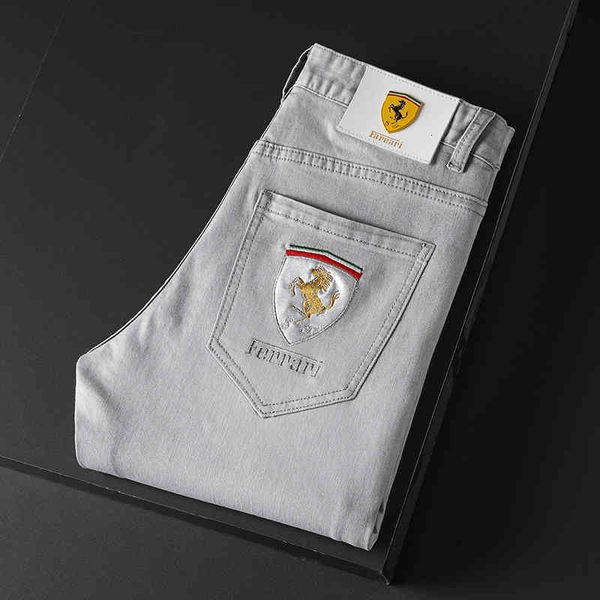 men's jeans men's spring and autumn style light luxury slim fit micro elastic denim pants high-end embroidered color casual ms43, Blue
men's jeans men's spring and autumn style light luxury slim fit micro elastic denim pants high-end embroidered color casual ms43, Blue