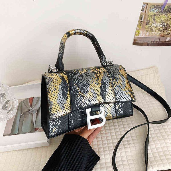 women's bag new women's 2023 fashionable pattern sling one shoulder messenger bag versatile hands s purses
women's bag new women's 2023 fashionable pattern sling one shoulder messenger bag versatile hands s purses