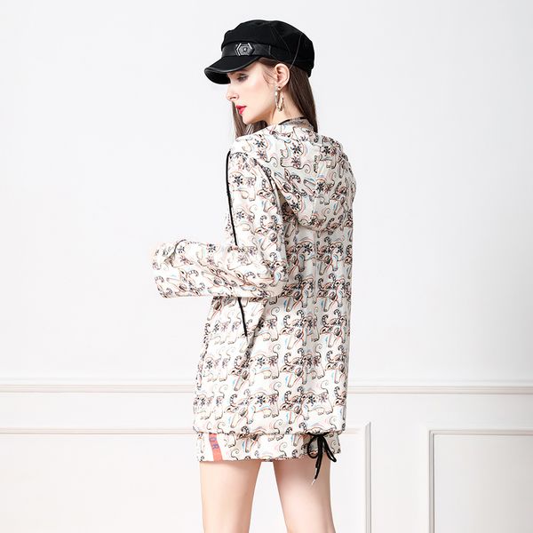 2022 fashion print two piece pant set long sleeve women casual hoodies sweatshirts and elegant mini shorts running 2 piece suit autumn winte, White
2022 fashion print two piece pant set long sleeve women casual hoodies sweatshirts and elegant mini shorts running 2 piece suit autumn winte, White