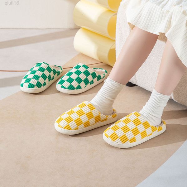 2022 women indoor slippers warm plush home slipper autumn winter shoes plaid woman house flat floor soft couple bedroom slides y220818, Black
2022 women indoor slippers warm plush home slipper autumn winter shoes plaid woman house flat floor soft couple bedroom slides y220818, Black