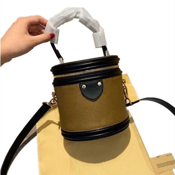evening bag evening bags cylindrical handbag wallets shoulder bag fashion designer messenger detachable strap round cylinder mini zipper cos
evening bag evening bags cylindrical handbag wallets shoulder bag fashion designer messenger detachable strap round cylinder mini zipper cos