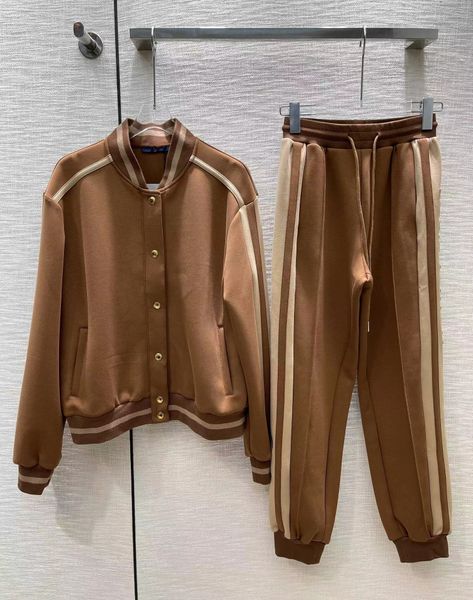 women's tracksuits 2022 autumn winter stand collar long sleeve panelled coats and brand same style 2 piece pants suit 0818-9, Gray
women's tracksuits 2022 autumn winter stand collar long sleeve panelled coats and brand same style 2 piece pants suit 0818-9, Gray