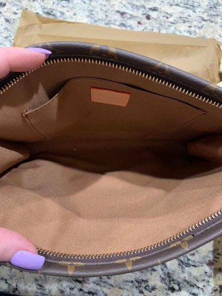 women bags backpack classic square purse leather luxury designer body pillow zhouzhoubao123 handbag high-capacity solid crossbody bag colors
women bags backpack classic square purse leather luxury designer body pillow zhouzhoubao123 handbag high-capacity solid crossbody bag colors