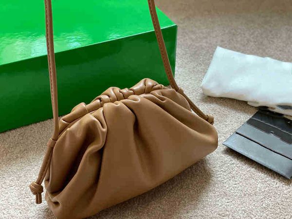 tote designer bottegas handbag women letter print luxury shoulder bags leather crossbody female shopping bucket lady purses zhouzhoubao123 f
tote designer bottegas handbag women letter print luxury shoulder bags leather crossbody female shopping bucket lady purses zhouzhoubao123 f