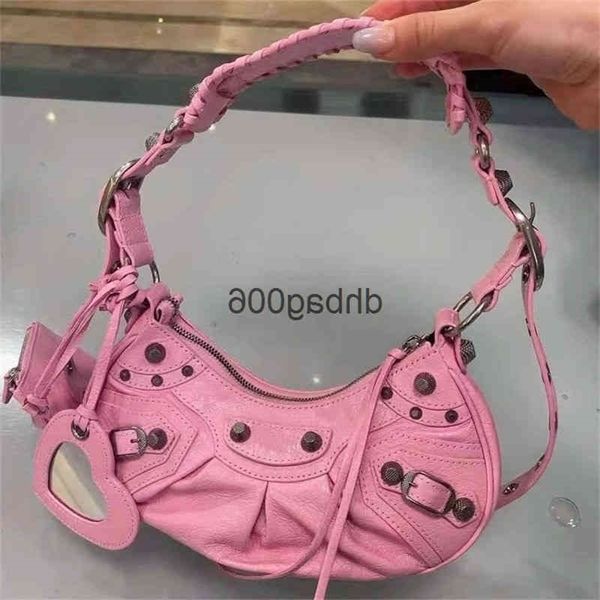 balenciga bag locomotive fashion cagole designer le bags handbag single shoulder crossbody underarm 2022 women rivet 1e0g quality
balenciga bag locomotive fashion cagole designer le bags handbag single shoulder crossbody underarm 2022 women rivet 1e0g quality