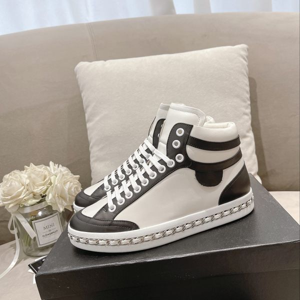 autumn winter woman fashion casual boots femal luxury elegant genuine leather cloth boots mixed color chain decoration shoes size 35-40, Black
autumn winter woman fashion casual boots femal luxury elegant genuine leather cloth boots mixed color chain decoration shoes size 35-40, Black