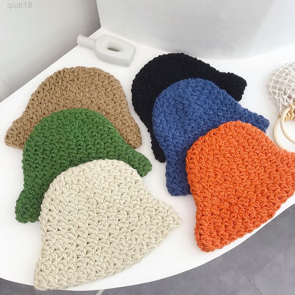 autumn and winter new pure color thickened knitted hat female all-match warm wool hat fashion artistic pullover hat men y220818, Blue;gray
autumn and winter new pure color thickened knitted hat female all-match warm wool hat fashion artistic pullover hat men y220818, Blue;gray
