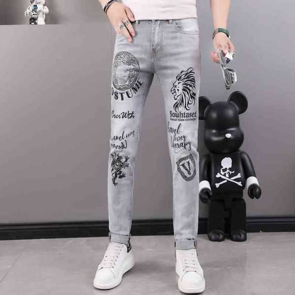 men's jeans summer jeans men's heavy industry diamond printing fashion brand handsome casual slim fit small foot long pants ufn5, Blue
men's jeans summer jeans men's heavy industry diamond printing fashion brand handsome casual slim fit small foot long pants ufn5, Blue