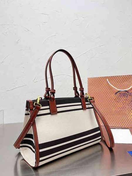 tbbag handbags bags tote ladies handbag shoulder leather designer shopping large capacity crossbody female purses 220324
tbbag handbags bags tote ladies handbag shoulder leather designer shopping large capacity crossbody female purses 220324