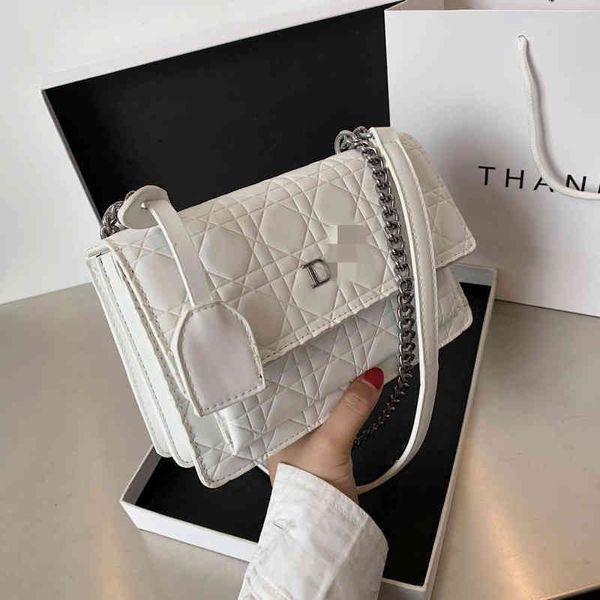 60% off factory online clearance small slant cross summer net red fashion texture single shoulder female versatile small square bag
60% off factory online clearance small slant cross summer net red fashion texture single shoulder female versatile small square bag