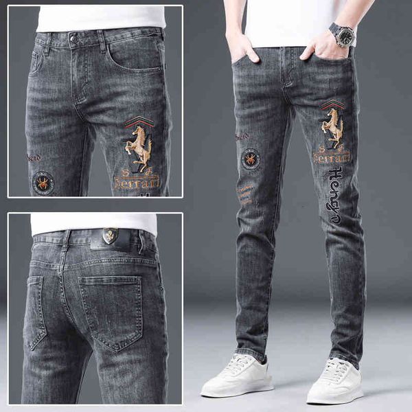 men's jeans spring pegasus embroidered jeans men's slim fit leggings fashion brand high-end grey cotton pants s3h4, Blue
men's jeans spring pegasus embroidered jeans men's slim fit leggings fashion brand high-end grey cotton pants s3h4, Blue