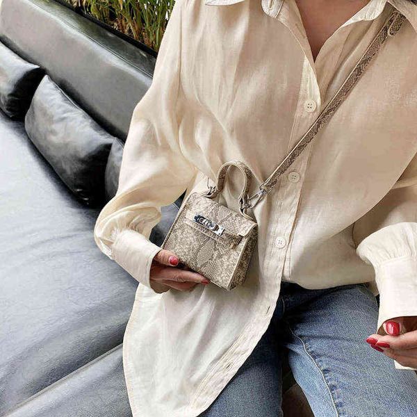 purses mini small bag light luxury women's new cute white single shoulder cross portable modeling handbags
purses mini small bag light luxury women's new cute white single shoulder cross portable modeling handbags