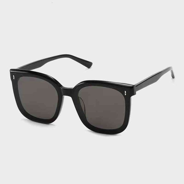 sunglasses gm couple glasses large face thin plate sunglasses box fashion with packaging to42, White;black
sunglasses gm couple glasses large face thin plate sunglasses box fashion with packaging to42, White;black
