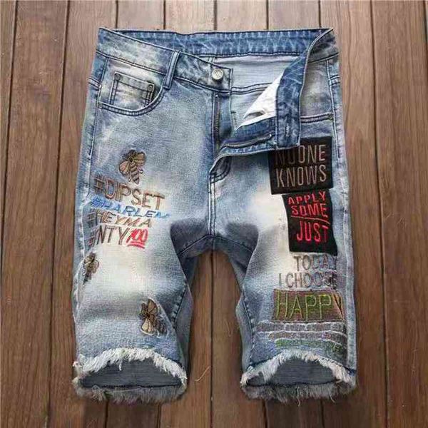men's jeans summer embroidered denim shorts men's personalized raw edge light blue flower pattern slim straight hole pants xbpa
men's jeans summer embroidered denim shorts men's personalized raw edge light blue flower pattern slim straight hole pants xbpa