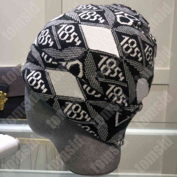 bai cheng casquette designer beanie for womens men fashion bonnet brand classic old flowers warm wool beanies luxury winter hat cappello, Blue;gray
bai cheng casquette designer beanie for womens men fashion bonnet brand classic old flowers warm wool beanies luxury winter hat cappello, Blue;gray