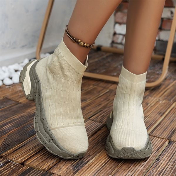 luxury brand design platform boots autumn women light comfortable chunky boots fashion lady shoes footwear socks boots pumps 220818, Black
luxury brand design platform boots autumn women light comfortable chunky boots fashion lady shoes footwear socks boots pumps 220818, Black