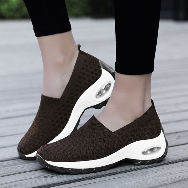 jogging casual shoes low knitting fashion men designers white black mens sports sneakers outdoors 40
jogging casual shoes low knitting fashion men designers white black mens sports sneakers outdoors 40