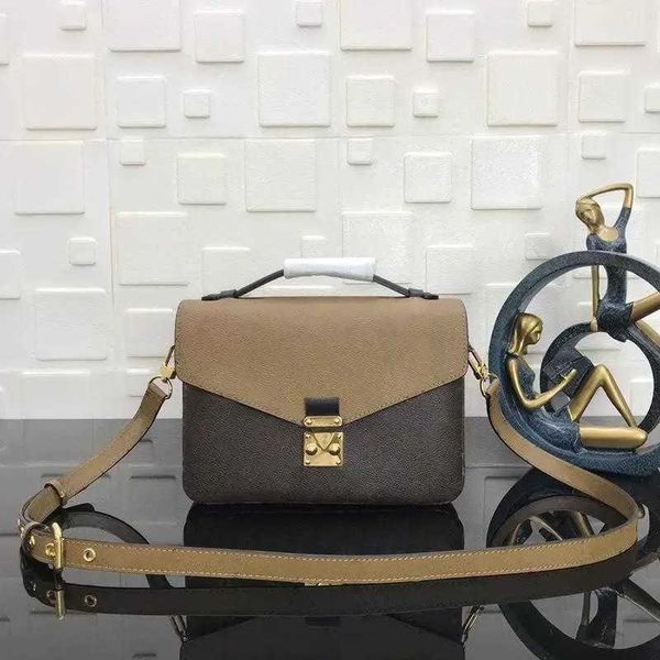 women bags backpack classic square purse leather luxury designer body pillow zhouzhoubao123 handbag high-capacity solid crossbody bag colors
women bags backpack classic square purse leather luxury designer body pillow zhouzhoubao123 handbag high-capacity solid crossbody bag colors