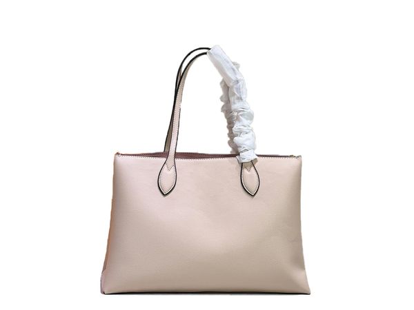 fashionable leather handbag totes lockme