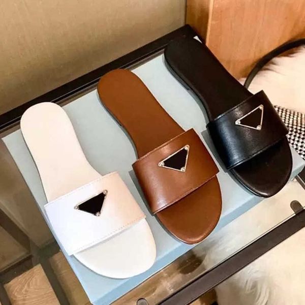 with box dustbag designers women sandals slippers classic real leather flat slides low heel sandal shoes lady wedding beach flip flops, Black
with box dustbag designers women sandals slippers classic real leather flat slides low heel sandal shoes lady wedding beach flip flops, Black