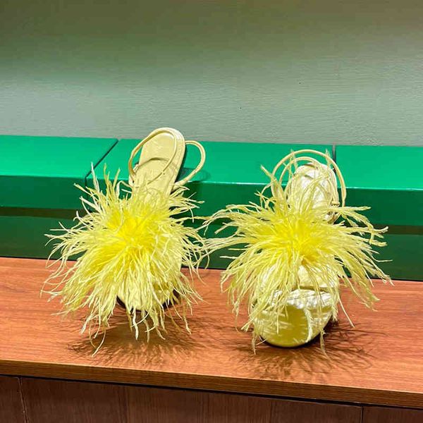 flat sandals luxury walkway female sandals feather design genuine leather buckle strap sandals narrow band summer holiday shoes, Black
flat sandals luxury walkway female sandals feather design genuine leather buckle strap sandals narrow band summer holiday shoes, Black