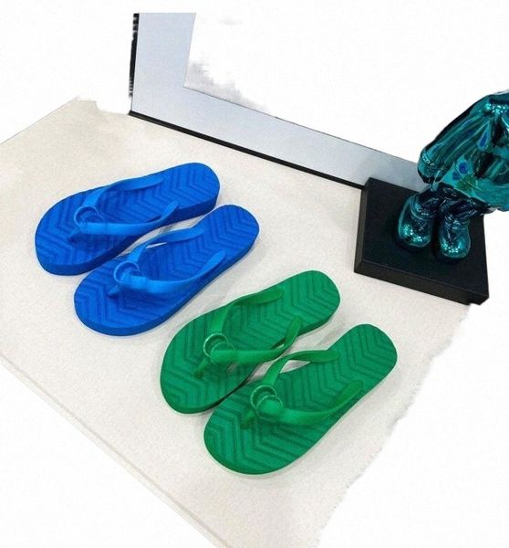 2022 designer luxury rubber slippers women sandals beach slides fashion v-shaped flip flop sandal outdoor shoes double, Black
2022 designer luxury rubber slippers women sandals beach slides fashion v-shaped flip flop sandal outdoor shoes double, Black