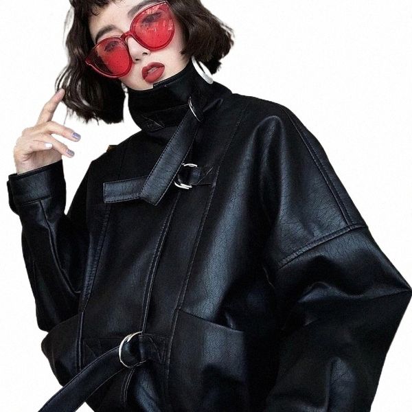 ftlzz new oversize women faux leather jacket batwing sleeve moto biker short zipper pu black jacket spring street leather coats1 96ak#
ftlzz new oversize women faux leather jacket batwing sleeve moto biker short zipper pu black jacket spring street leather coats1 96ak#