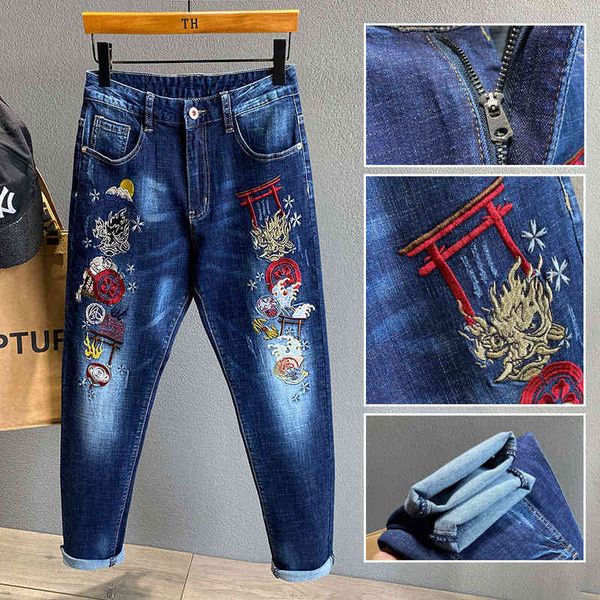 men's jeans fashion brand embroidered jeans men's slim fit small straight elastic national fashion personalized washed spring and, Blue
men's jeans fashion brand embroidered jeans men's slim fit small straight elastic national fashion personalized washed spring and, Blue
