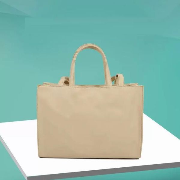 designer bag handbags summer large capacity women luxury plain letter eight colors card holder fashion bags cross body simple shoulder packa
designer bag handbags summer large capacity women luxury plain letter eight colors card holder fashion bags cross body simple shoulder packa