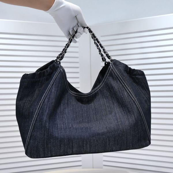 tz 22 spring denim shopping bags with single zipper small bag wallet two-piece set large capacity handbag simple buckle design novelty mummy
tz 22 spring denim shopping bags with single zipper small bag wallet two-piece set large capacity handbag simple buckle design novelty mummy
