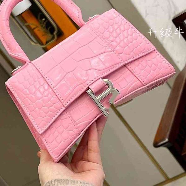 designer balencaigs's handbags summer leather premium texture women's 2022 new fashion crocodile pattern origi
designer balencaigs's handbags summer leather premium texture women's 2022 new fashion crocodile pattern origi