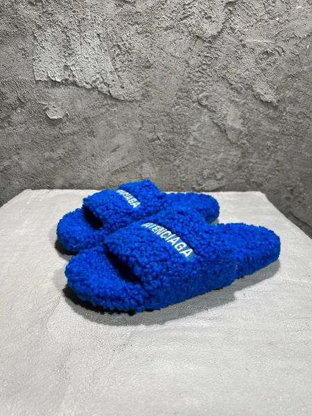 2022 winter new arrival women and mens sandals slide slippers high beautiful desert sand slides slippers, Black
2022 winter new arrival women and mens sandals slide slippers high beautiful desert sand slides slippers, Black