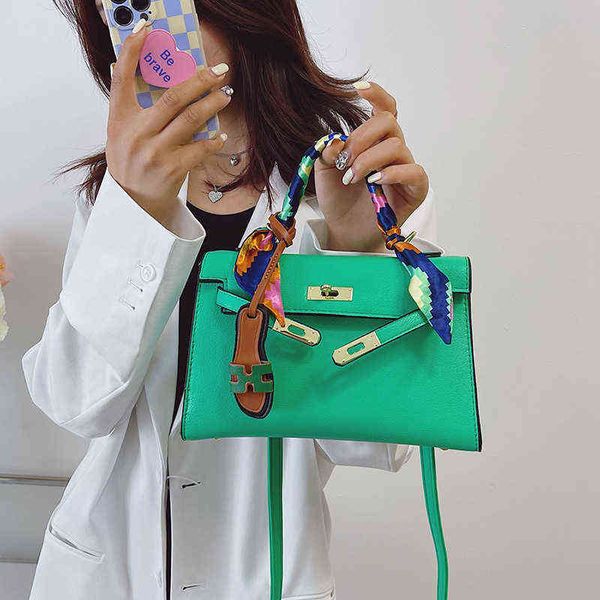purses small bag women's 2022 new single shoulder messenger bag portable handba handbags
purses small bag women's 2022 new single shoulder messenger bag portable handba handbags