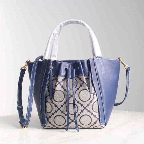 designer luxury women the tote bag fashion versatile handbags shoulder crossbody bags purse tories totes large capacity saddle wallets 7a l6
designer luxury women the tote bag fashion versatile handbags shoulder crossbody bags purse tories totes large capacity saddle wallets 7a l6