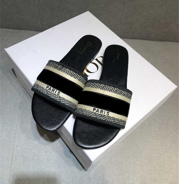 paris embroidery dazzle women scuffs slippers rubber sole slip on flats street sandals beach ladies flip flops loafers floral embroidered, Black
paris embroidery dazzle women scuffs slippers rubber sole slip on flats street sandals beach ladies flip flops loafers floral embroidered, Black