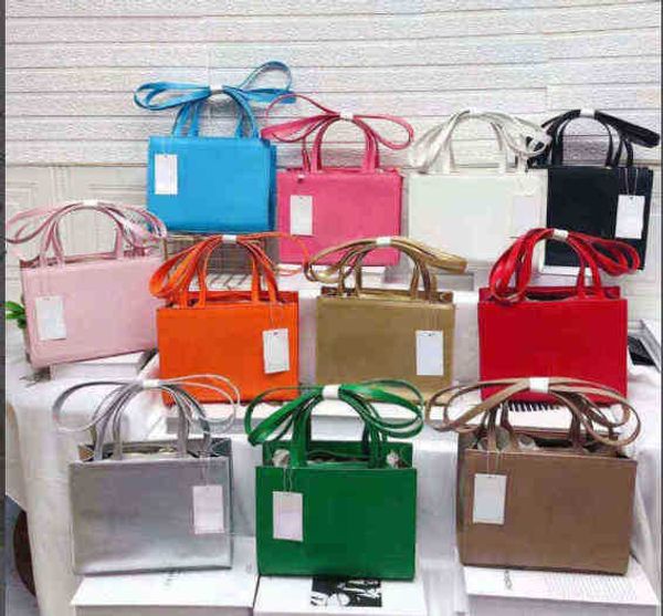 tote designer telfare handbag women letter print luxury shoulder bags leather crossbody female shopping bucket lady purses zhouzhoubao123 jh
tote designer telfare handbag women letter print luxury shoulder bags leather crossbody female shopping bucket lady purses zhouzhoubao123 jh