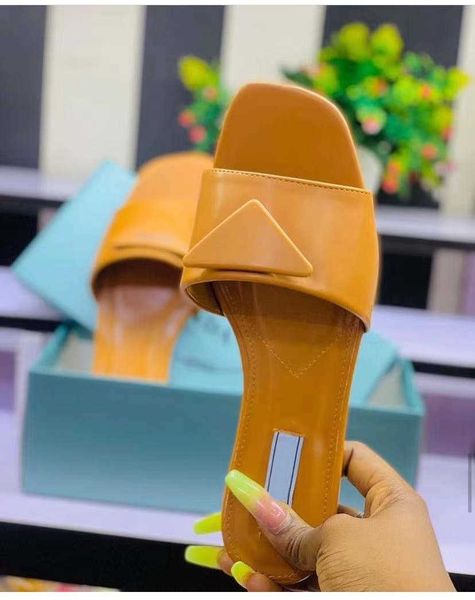 inverted triangle patent leather slides slippers designer women's sandals slip on flats beach mules pool slide luxurys low heels platfo, Black
inverted triangle patent leather slides slippers designer women's sandals slip on flats beach mules pool slide luxurys low heels platfo, Black