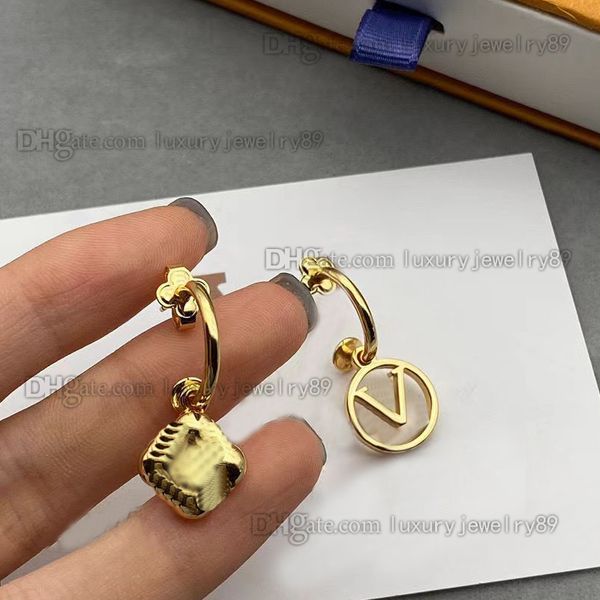 luxury pattern designer jewelry necklace bracelet bracelets gold for femininity exquisite high ladies, Red;brown
luxury pattern designer jewelry necklace bracelet bracelets gold for femininity exquisite high ladies, Red;brown