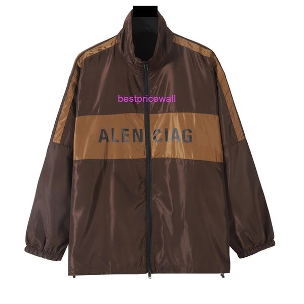 balencaigass men's jackets coats paris b letter print stitched mens and womens loose casual wind proof waterproof versatile trend windb, Black;brown
balencaigass men's jackets coats paris b letter print stitched mens and womens loose casual wind proof waterproof versatile trend windb, Black;brown
