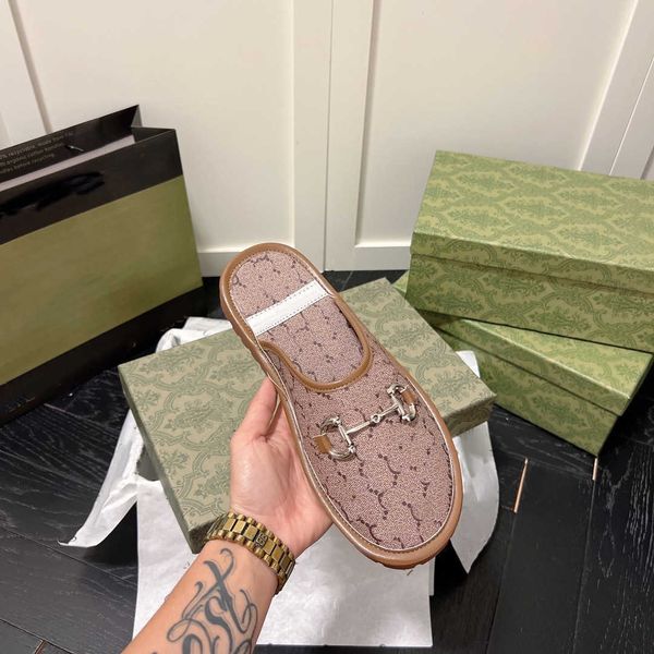 35-44 women men designer mules slippers loafers genuine leather sandals luxury casual shoes horsebit half drag princetown metal chain shoe, Black
35-44 women men designer mules slippers loafers genuine leather sandals luxury casual shoes horsebit half drag princetown metal chain shoe, Black