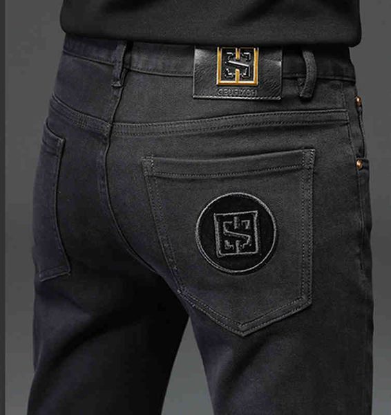 men's jeans european high-end light luxury black jeans autumn winter men's elastic versatile casual slim pants gf0p, Blue
men's jeans european high-end light luxury black jeans autumn winter men's elastic versatile casual slim pants gf0p, Blue