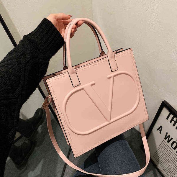women's bag large 2022 new women's hand embossed capacity one shoulder messenger bag bags purses
women's bag large 2022 new women's hand embossed capacity one shoulder messenger bag bags purses