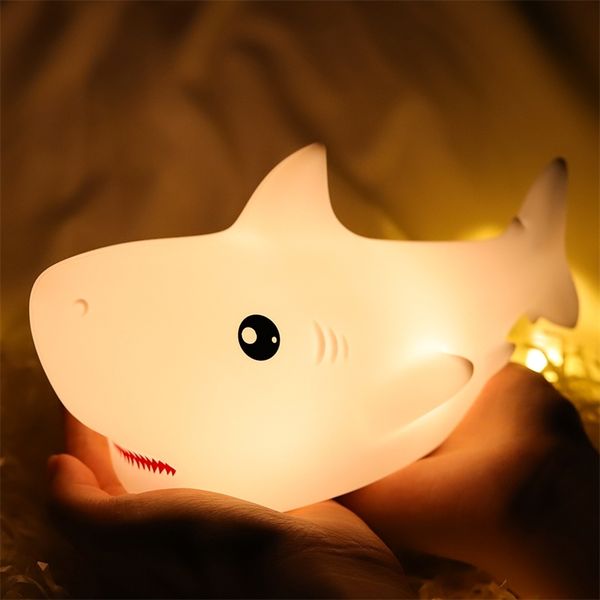 led children night light shark lamp 7 color usb rechargeable silicone bedroom bedside room for kids baby girl gift 220818
led children night light shark lamp 7 color usb rechargeable silicone bedroom bedside room for kids baby girl gift 220818