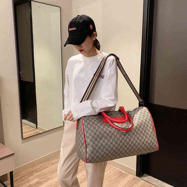 purses large capacity travel bag men's business boarding letter pu women's one shoulder portable waiting for delivery storage spor
purses large capacity travel bag men's business boarding letter pu women's one shoulder portable waiting for delivery storage spor