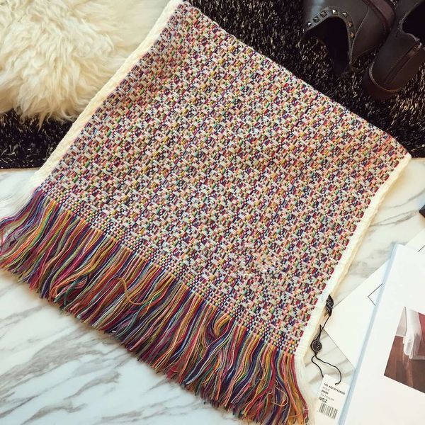 2022autumn winter european and american woven scarf warm luxury shawls women's neck, Blue;gray
2022autumn winter european and american woven scarf warm luxury shawls women's neck, Blue;gray
