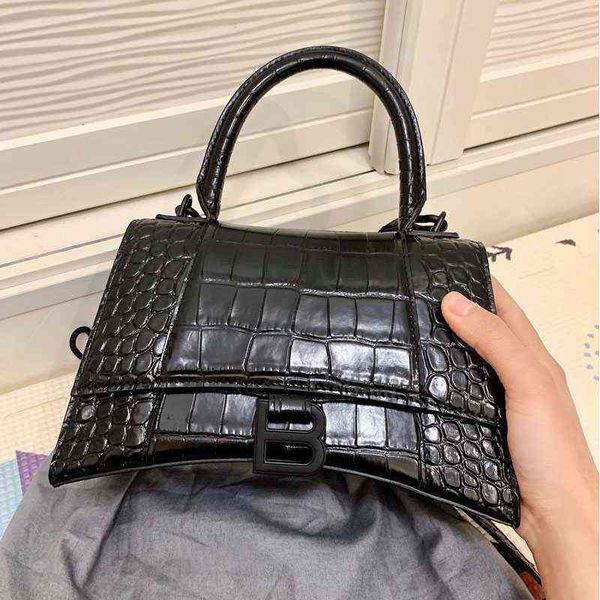 handbags classic balencaigass shoulder bags popular this year's bag b family high sense women's leather crocodile hourglass single
handbags classic balencaigass shoulder bags popular this year's bag b family high sense women's leather crocodile hourglass single