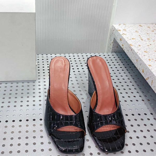 lady sandals women 2022 patent leather high heels shoes slippers sandalias mujer square toe designer pumps wedge devon mules, Black
lady sandals women 2022 patent leather high heels shoes slippers sandalias mujer square toe designer pumps wedge devon mules, Black