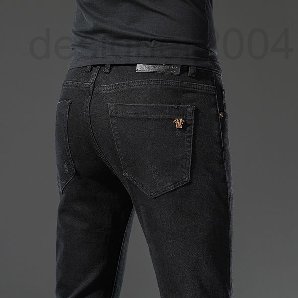 men's jeans designer pure cotton black autumn and winter thickened medusa head metal brand jeans for men's repair height elastic f, Blue
men's jeans designer pure cotton black autumn and winter thickened medusa head metal brand jeans for men's repair height elastic f, Blue